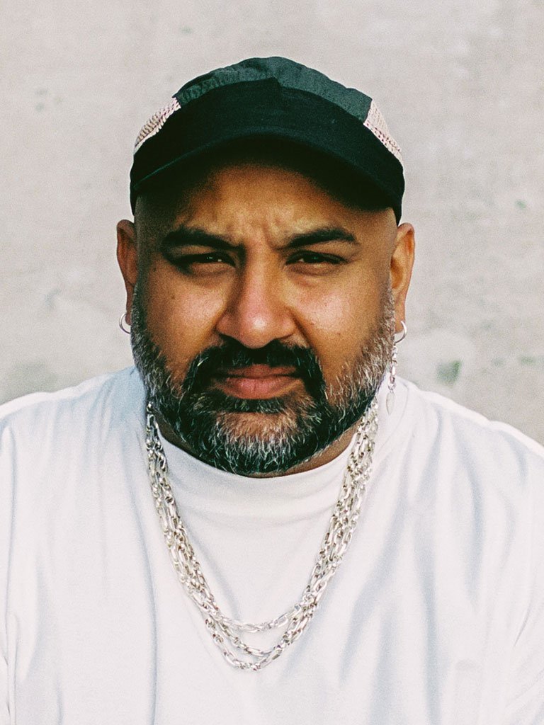 Aon Raza Naqvi, forfatter, journalist, foredragsholder og poet